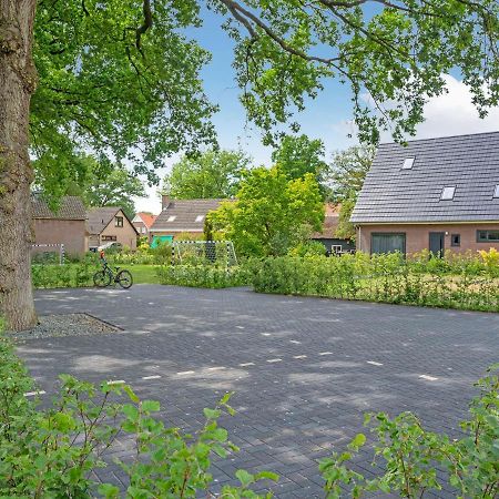 Charming Villa In Lemele With A Nice Garden 外观 照片