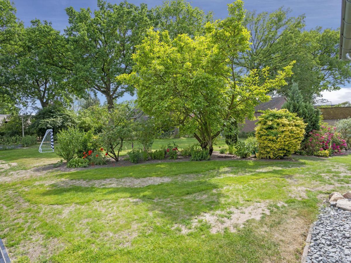 Charming Villa In Lemele With A Nice Garden 外观 照片