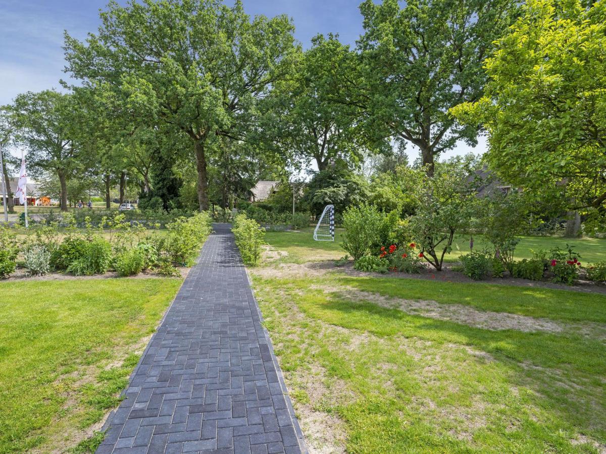 Charming Villa In Lemele With A Nice Garden 外观 照片