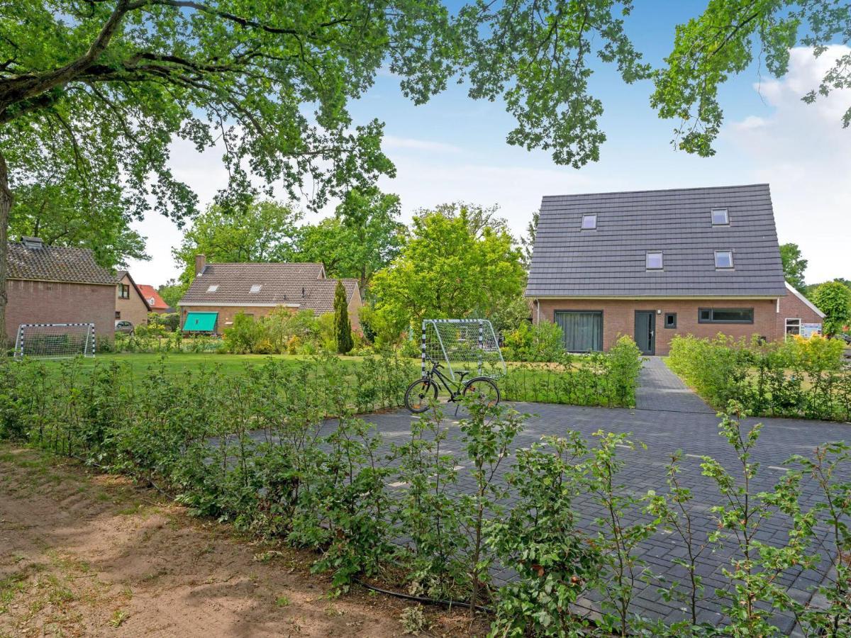 Charming Villa In Lemele With A Nice Garden 外观 照片
